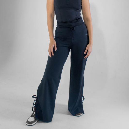 Tied or Wide Pants (Black)
